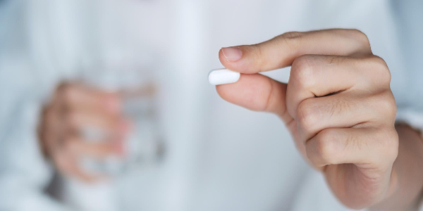 Is Naproxen a strong painkiller?